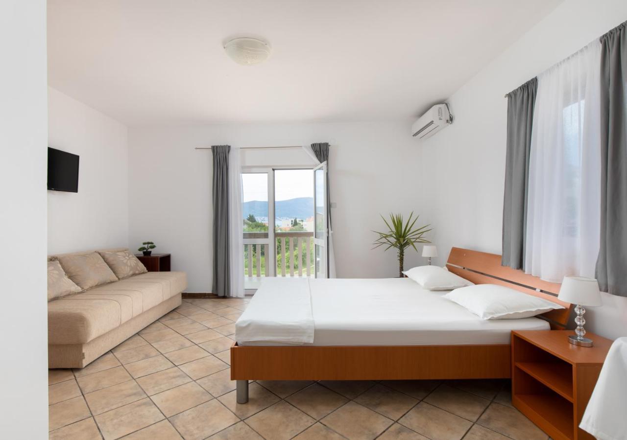 Apartments Bojic Tivat Dış mekan fotoğraf